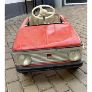 Stoere stalen Moskvitch trapauto nr 3